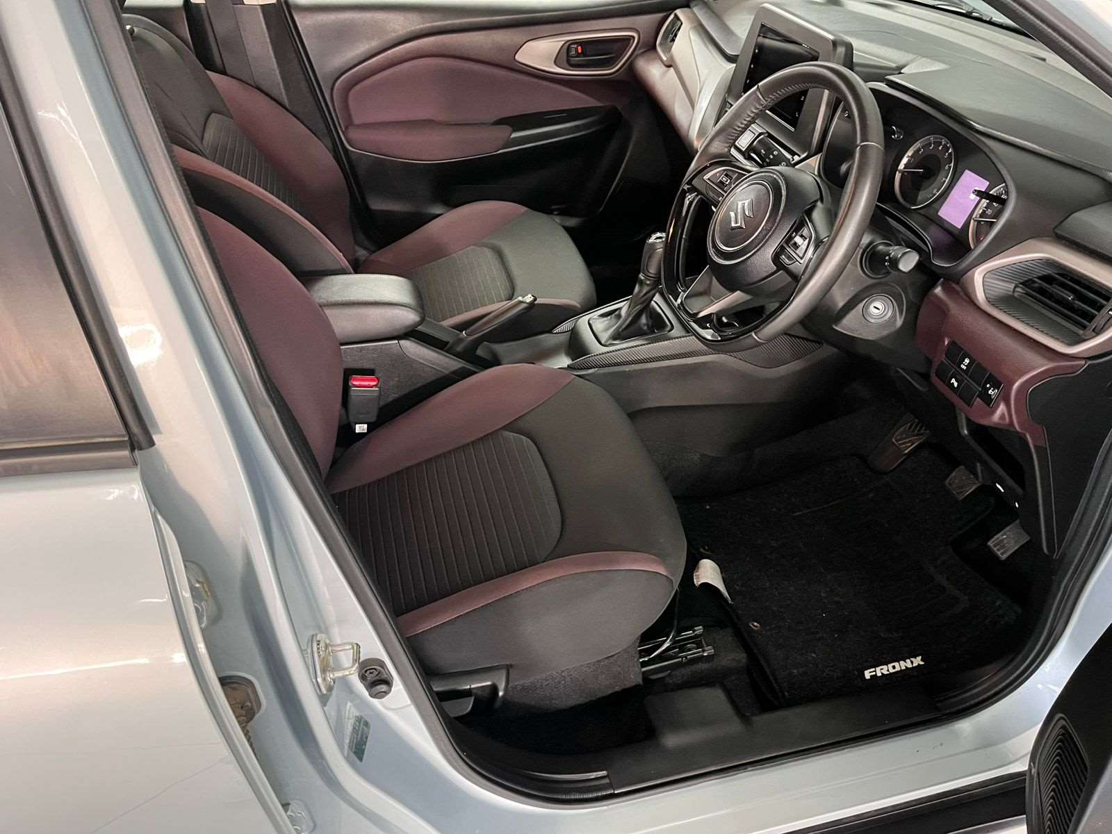 2025 Suzuki Fronx 1.5 GL 5MT - Image 6