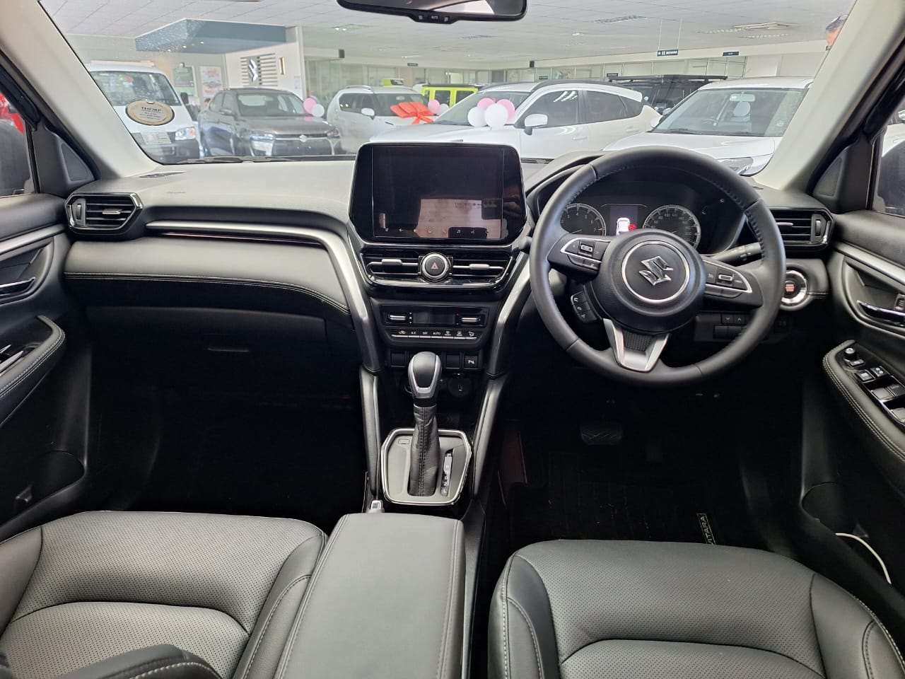 2026 Suzuki Grand Vitara 1.5 GLX 4AT - Image 8
