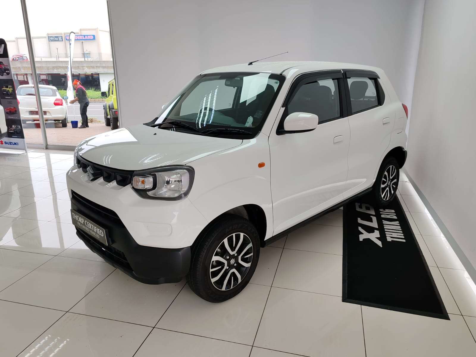 2026 Suzuki S-Presso 1.0 GL+ MT MC - Image 4