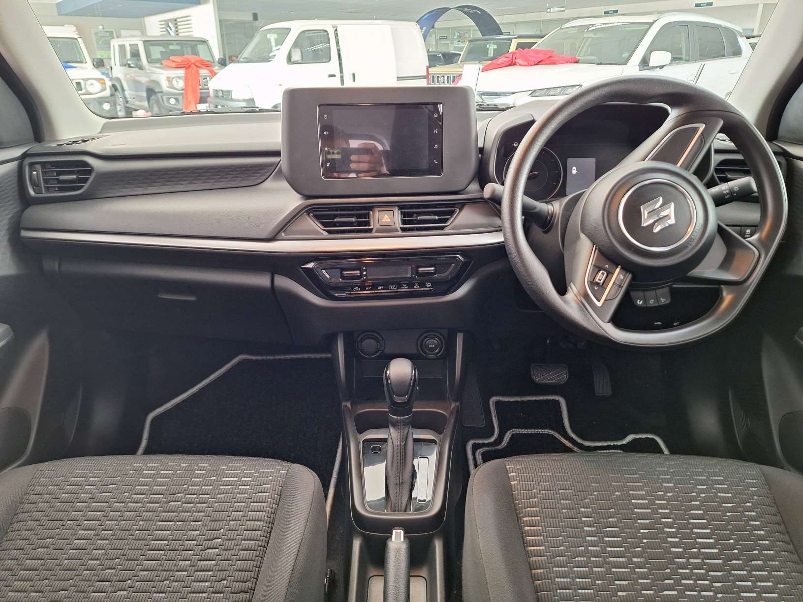 2026 Suzuki Swift 1.2 GL+ CVT New - Image 10