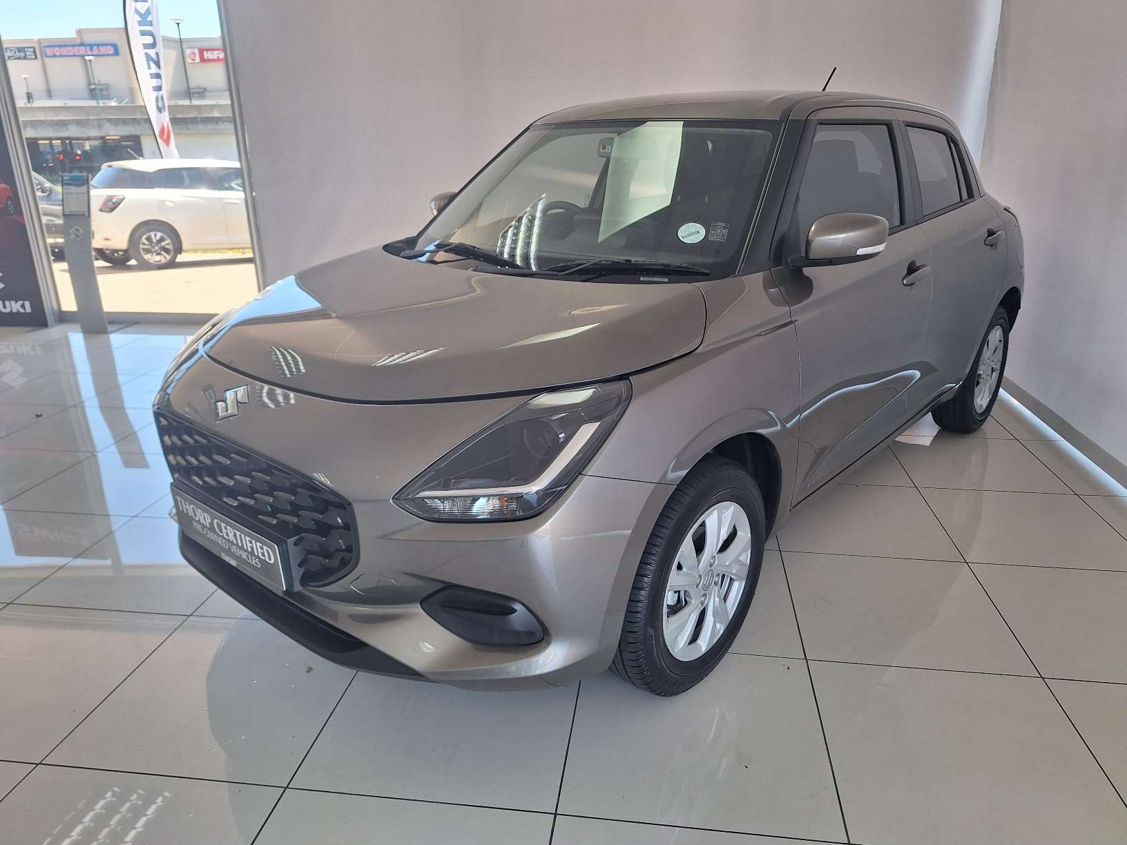 2026 Suzuki Swift 1.2 GL+ CVT New - Image 4