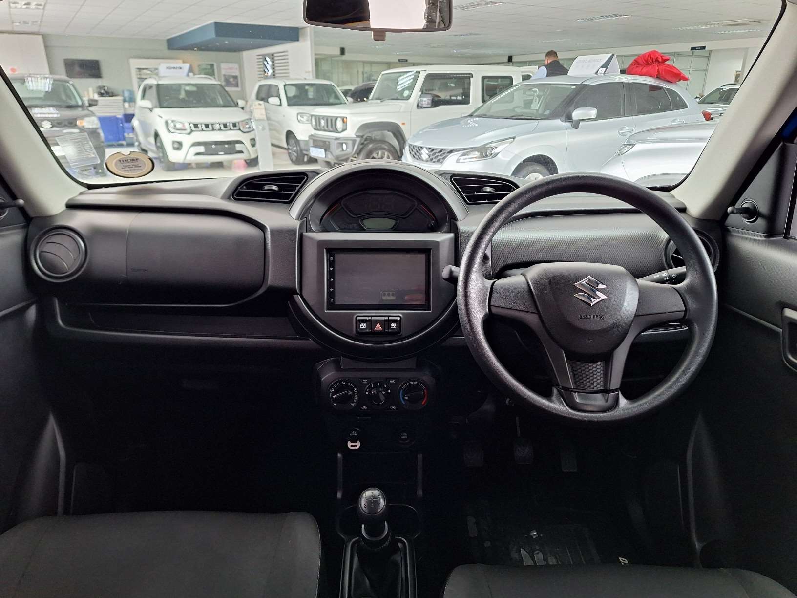 2026 Suzuki S-Presso 1.0 GL+ MT MC - Image 9