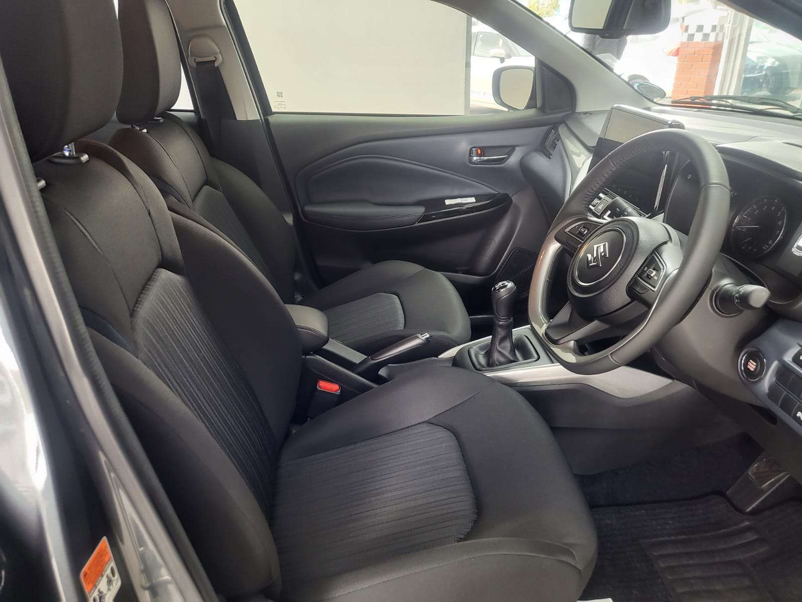 2026 Suzuki Baleno 1.5 GLX MT - Image 9