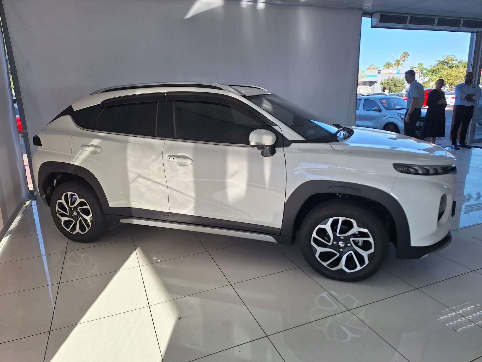 2026 Suzuki Fronx 1.5 GLX 5MT - Image 2
