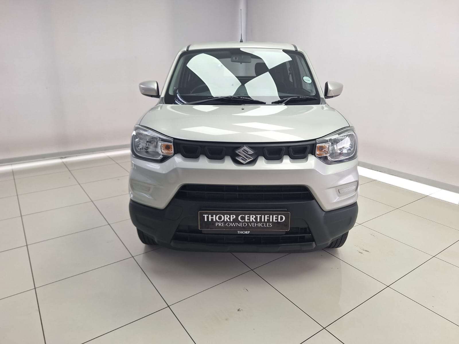 2026 Suzuki S-Presso 1.0 GL+ AMT MC - Image 3