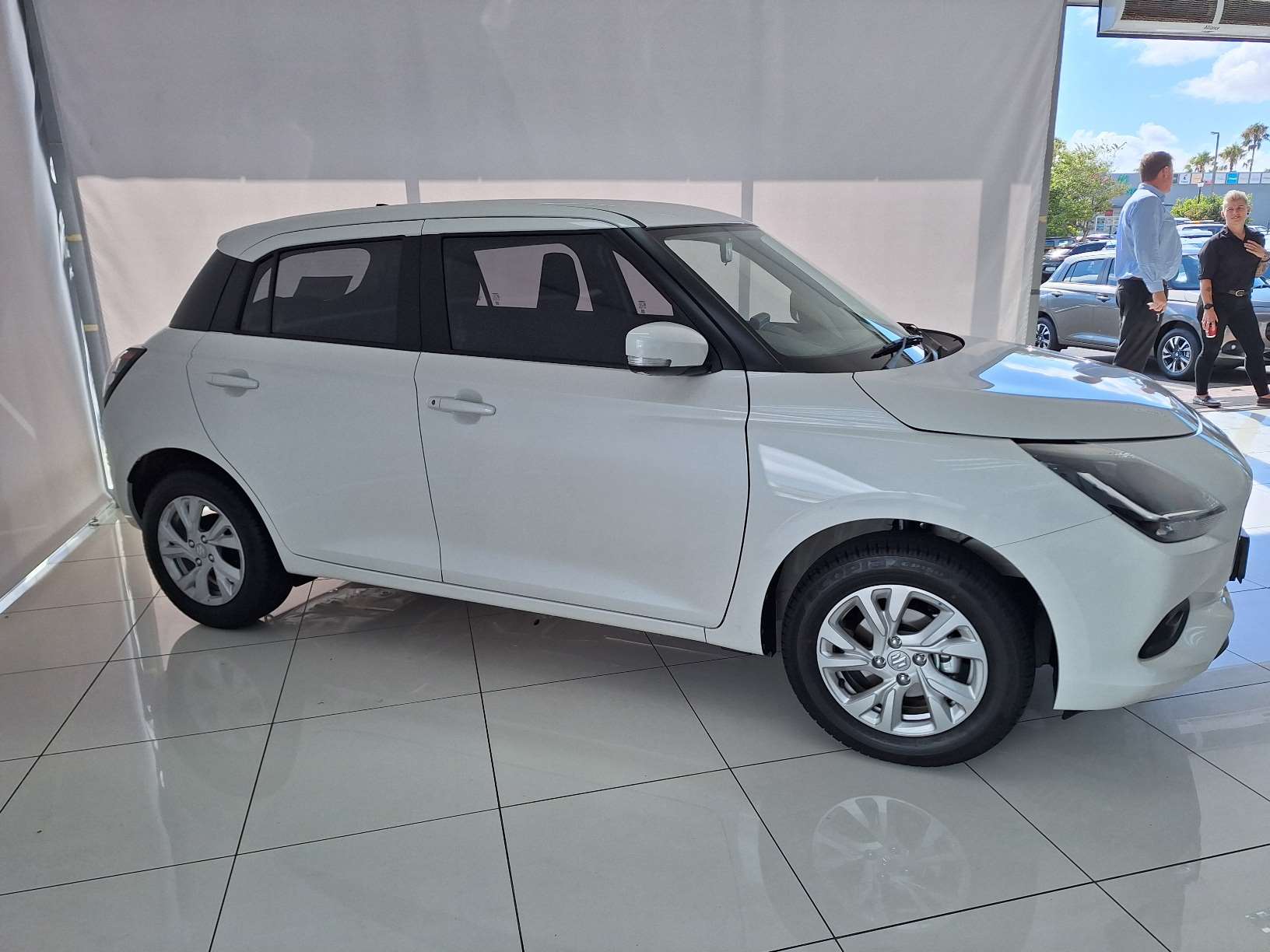 2026 Suzuki Swift 1.2 GL+ 5MT New - Image 2