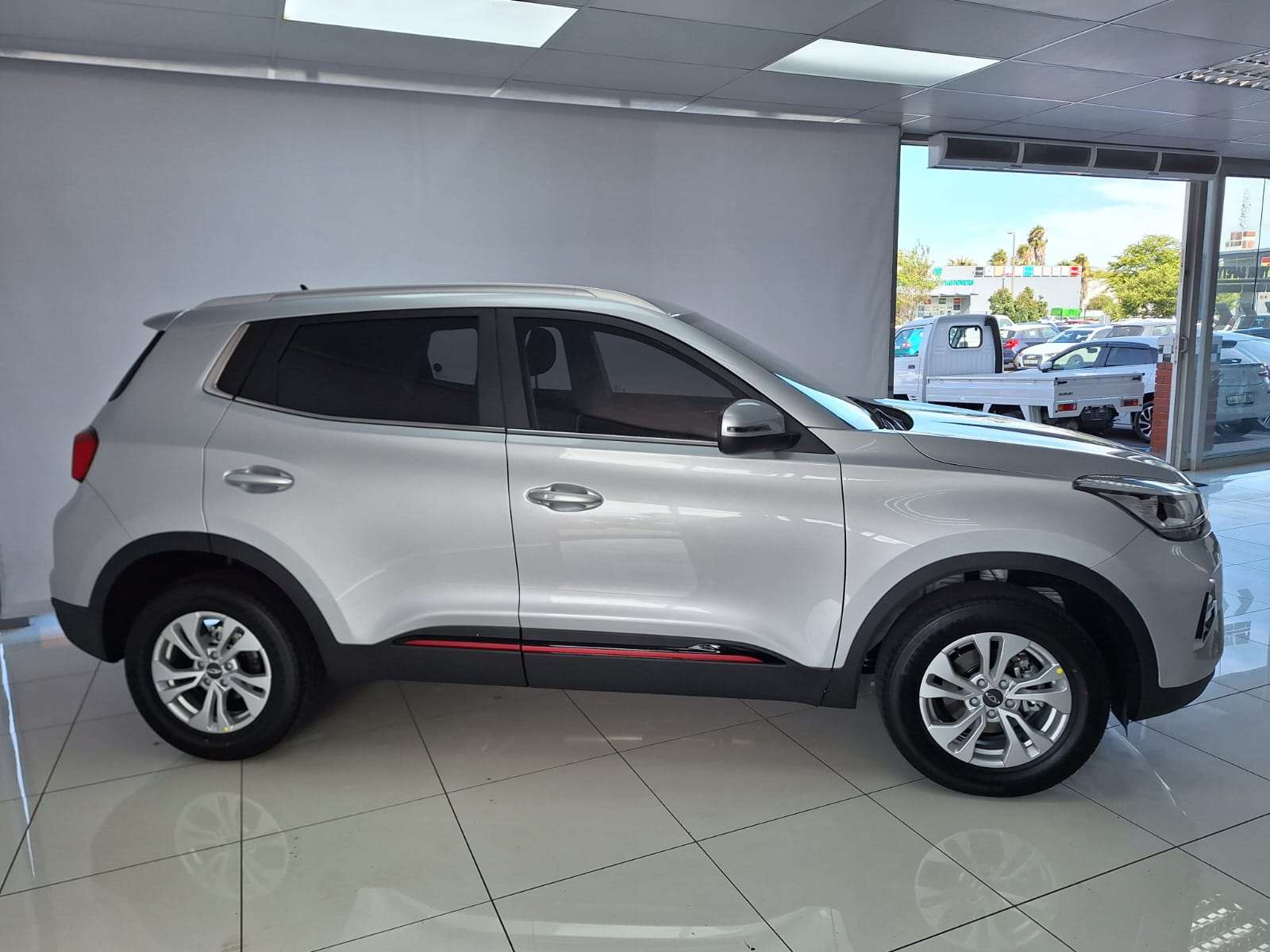 2025 Chery Tiggo 4 Pro Comfort CVT 1.5L (6 Airbags) - Image 2