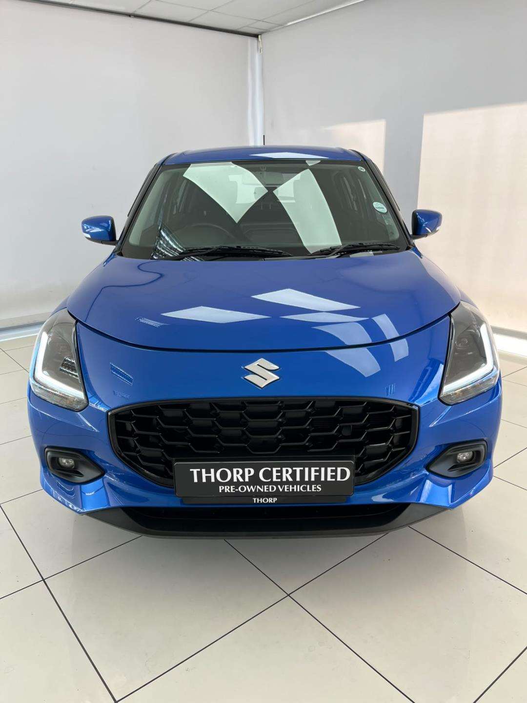 2026 Suzuki Swift 1.2 GLX 5MT New - Image 3
