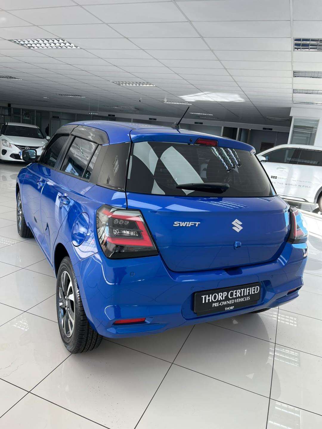 2026 Suzuki Swift 1.2 GLX 5MT New - Image 8