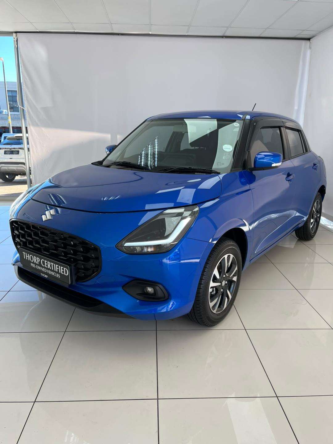2026 Suzuki Swift 1.2 GLX 5MT New - Image 5