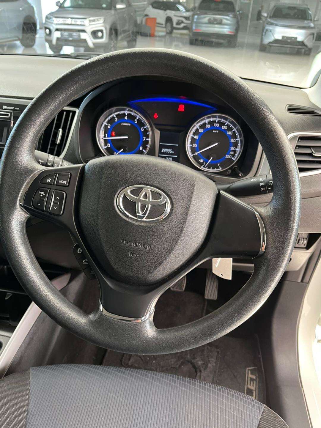 2022 Toyota STARLET 1.4 Xi - Image 13