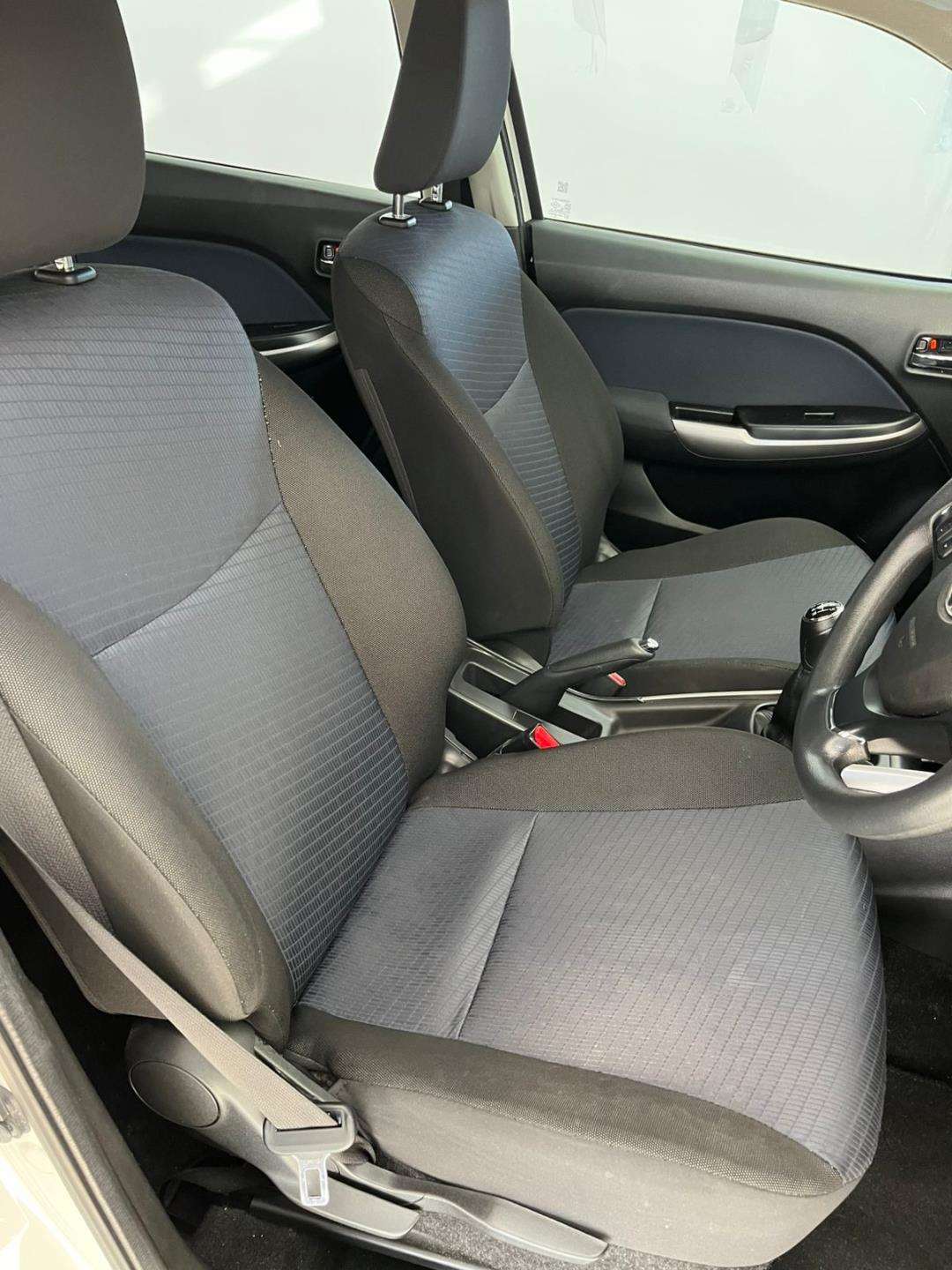 2022 Toyota STARLET 1.4 Xi - Image 10
