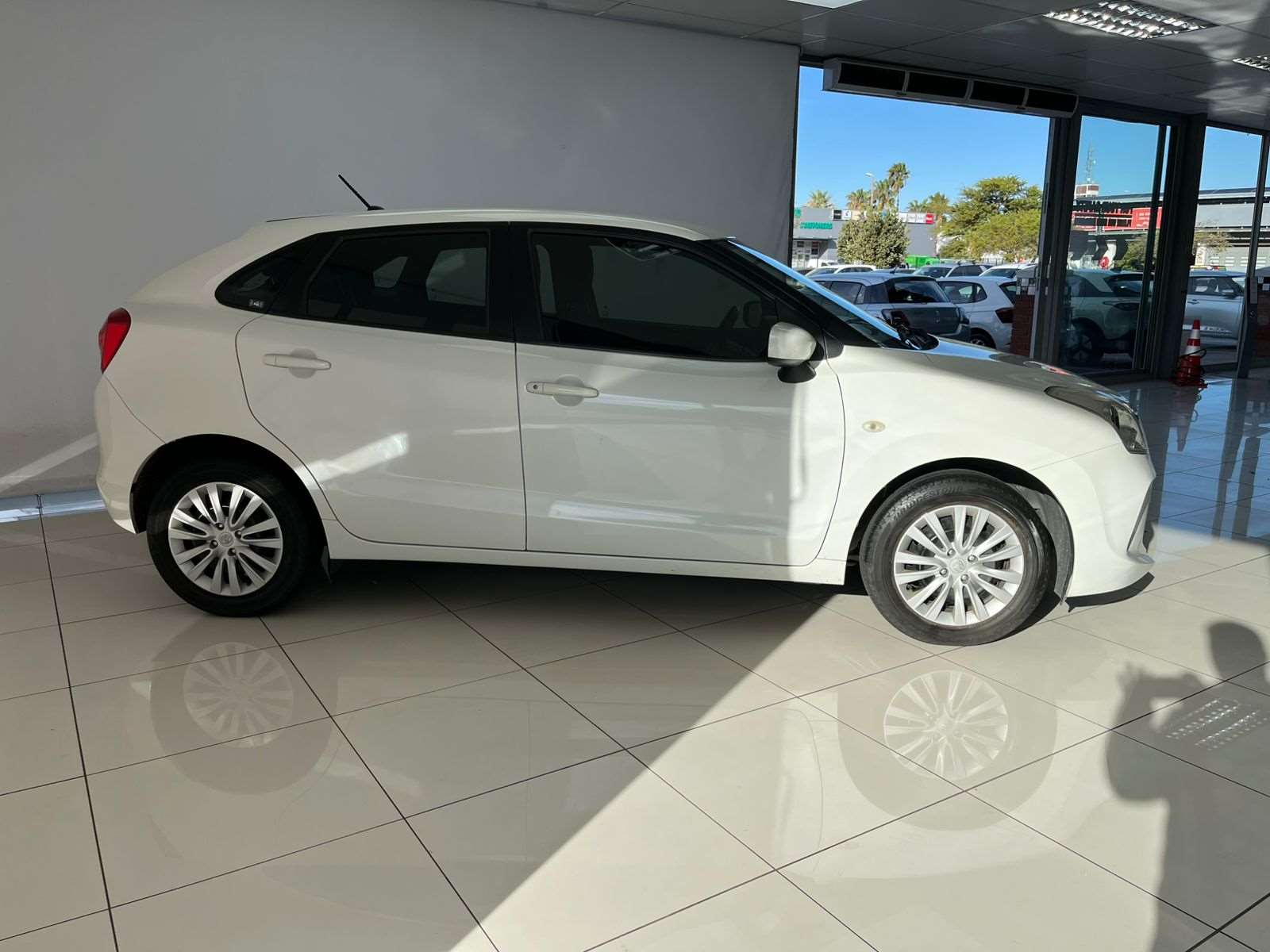2022 Toyota STARLET 1.4 Xi - Image 2