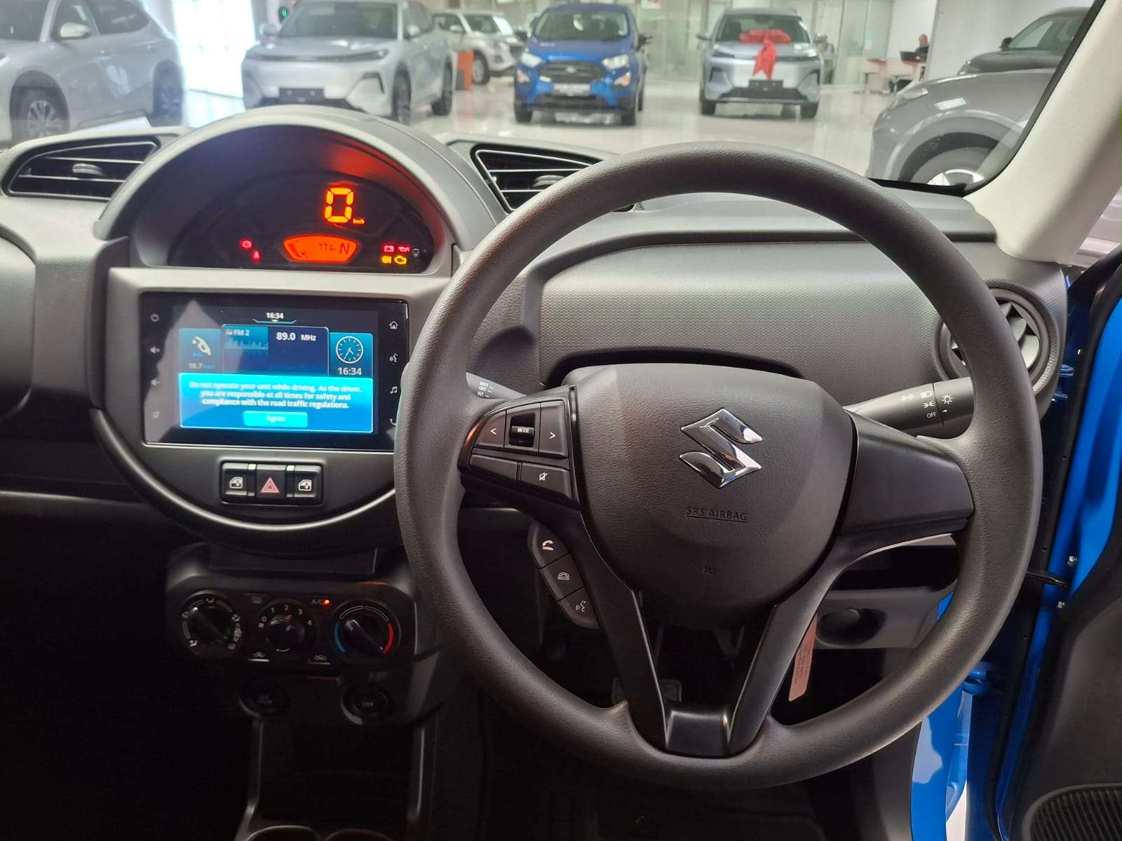 2026 Suzuki S-Presso 1.0 GL+ AMT MC - Image 16