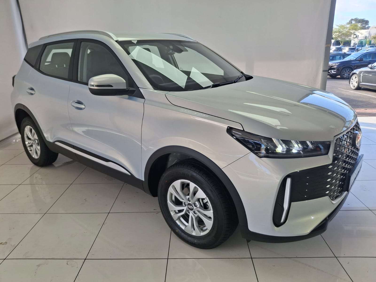 2026 Chery Tiggo Cross LIT CVT - Image 1