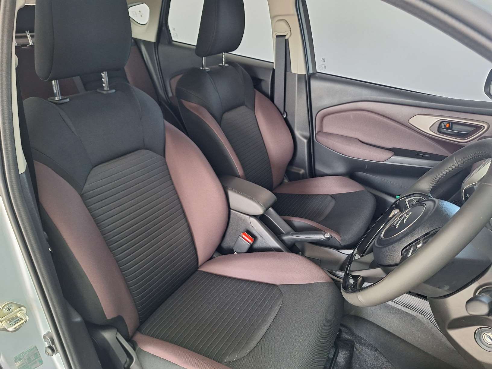 2026 Suzuki Fronx 1.5 GLX 5MT - Image 9