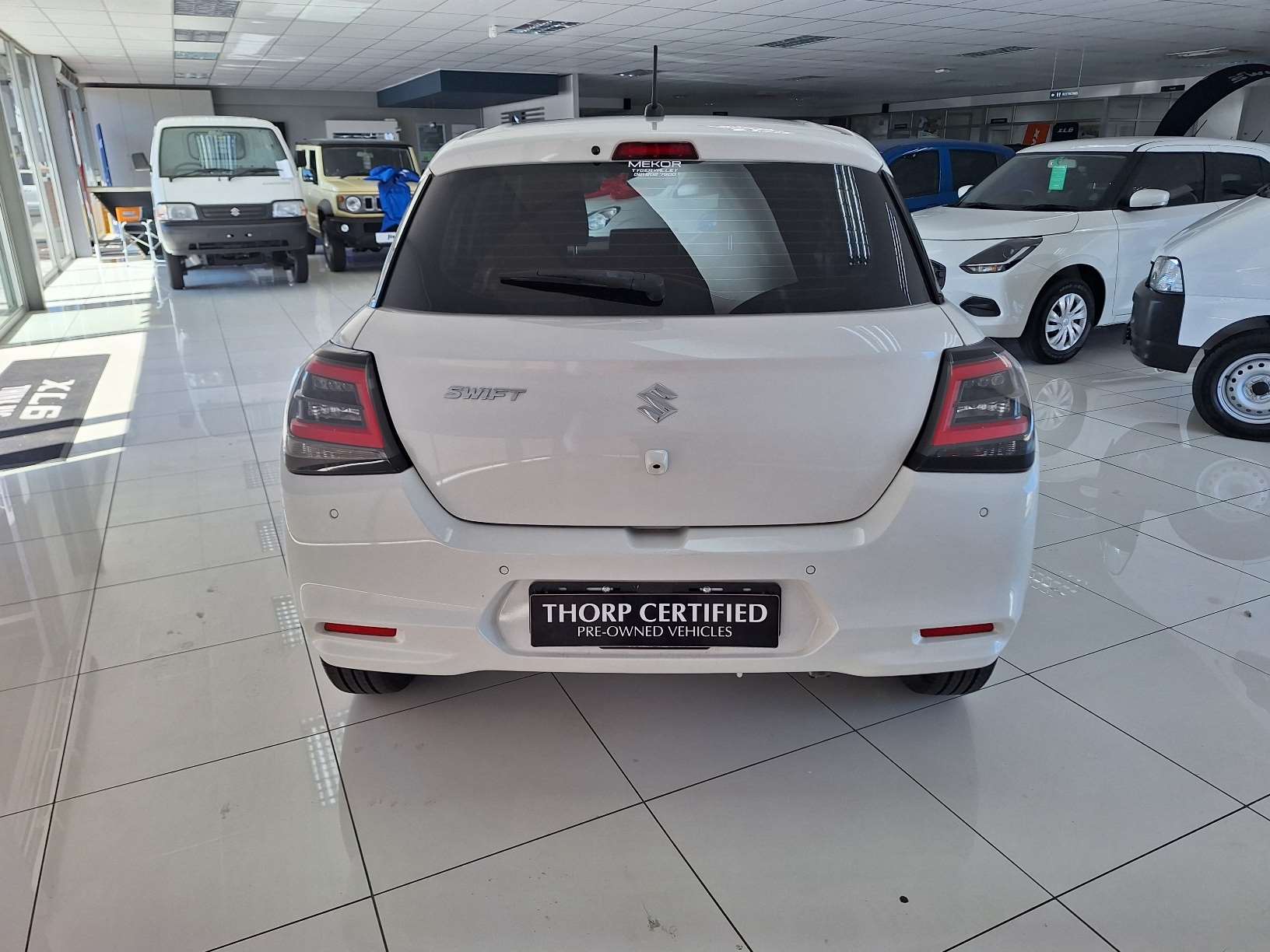 2026 Suzuki Swift 1.2 GLX 5MT New - Image 6