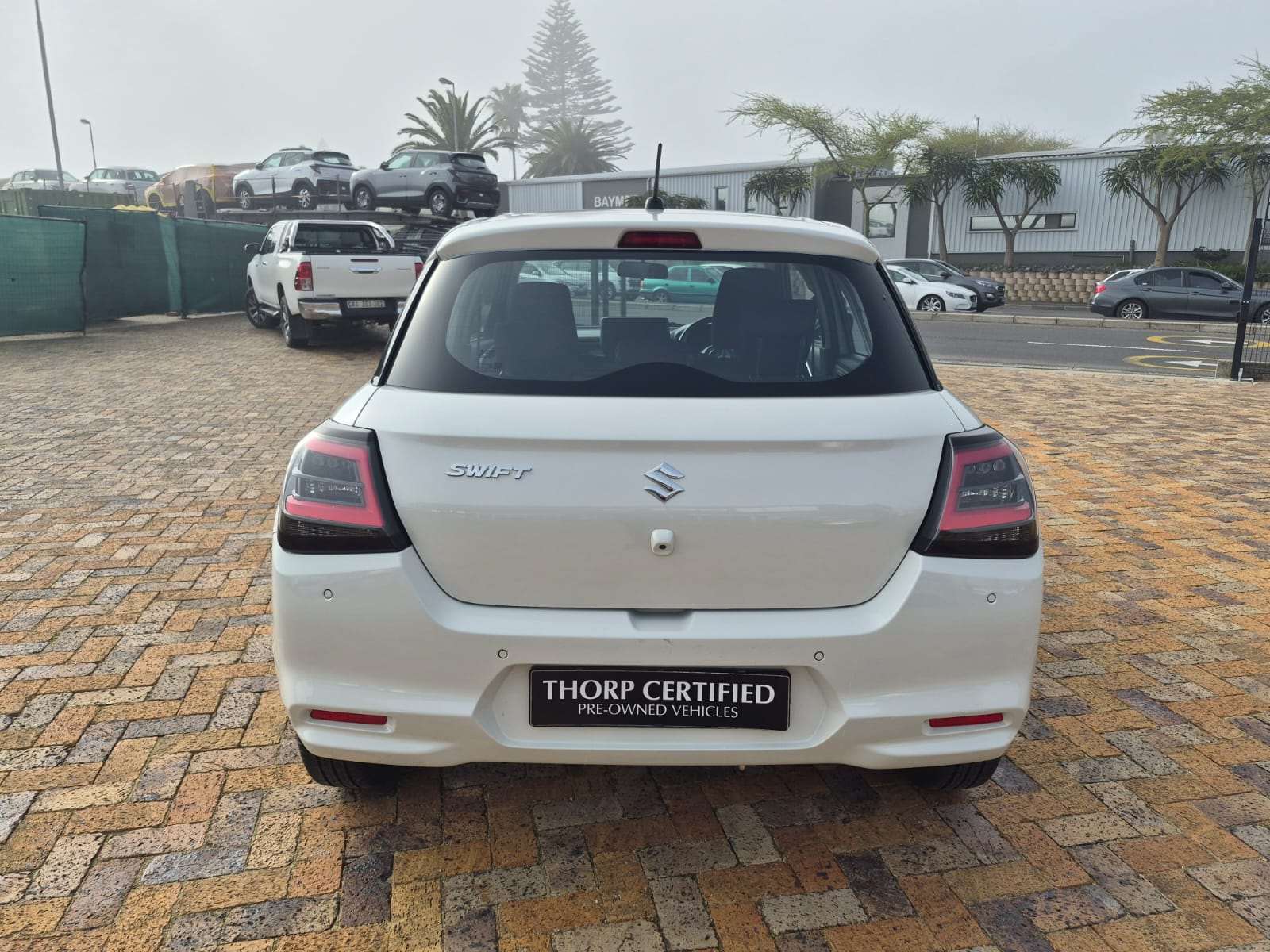 2025 Suzuki Swift 1.2 GL+ AT - Image 7