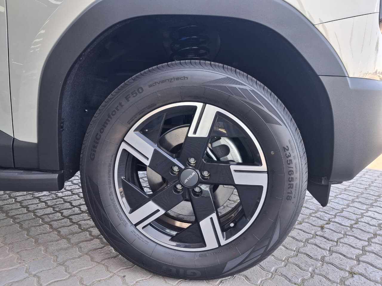 2026 Jetour T1 1.5T Edge - Image 14