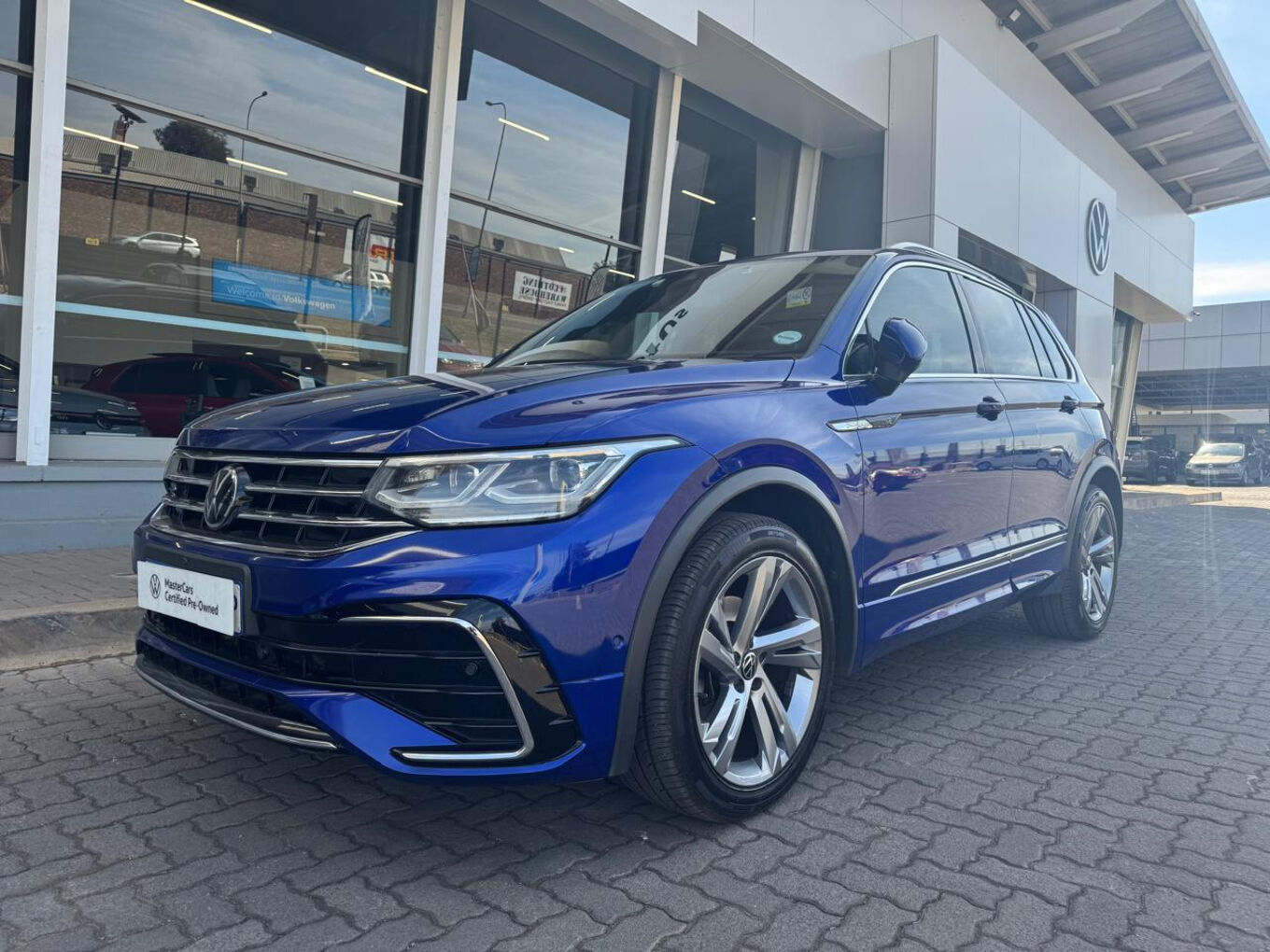 2022 VOLKSWAGEN TIGUAN 1.4TSI 110kW R-Line — photo 3