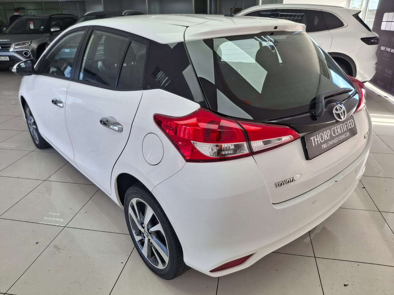 2019 Toyota Yaris YARIS 1.5 XS CVT 5Dr - Image 8