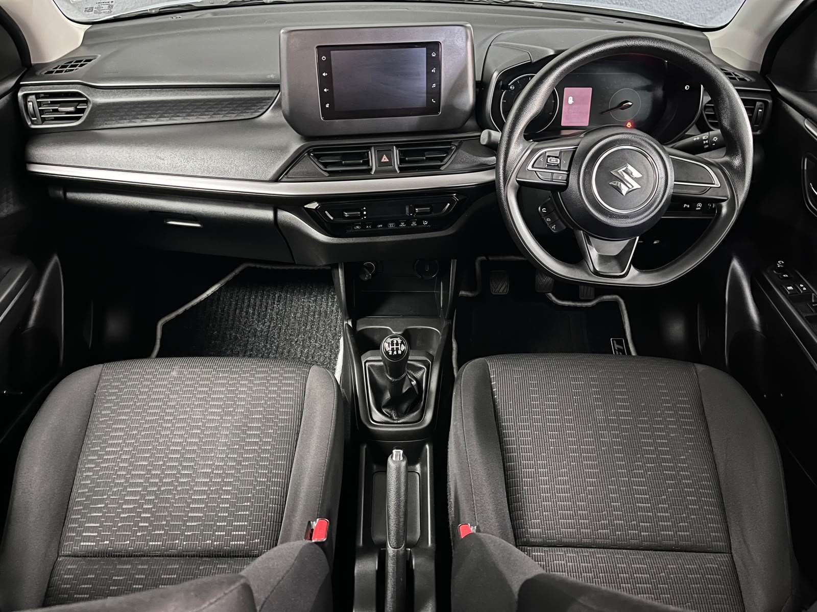 2025 Suzuki Swift 1.2 GL+ 5MT New - Image 8