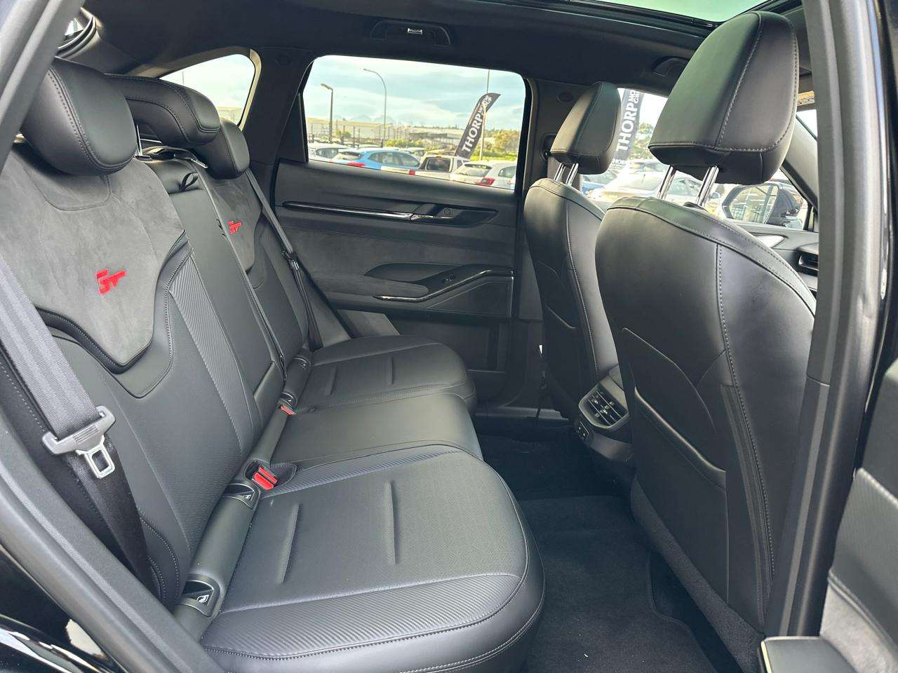 2026 Haval H6 GT 1.5T Ultra Luxury 4WD PHEV - Image 11