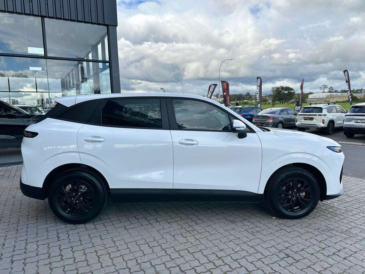 2026 Lepas L4 1.5L Amur MT - Image 4