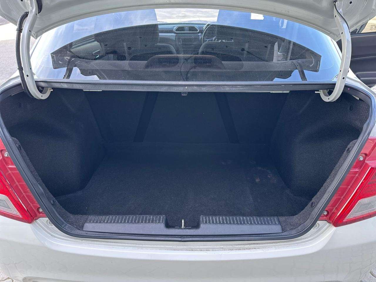 2024 Suzuki Dzire 1.2 GL - Image 8