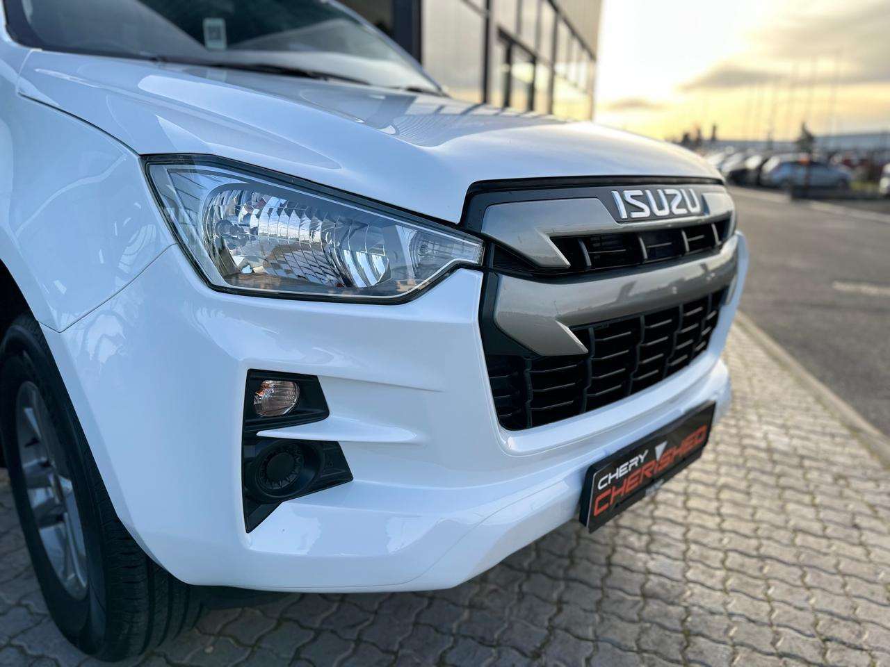 2022 Isuzu D-Max D-MAX 1.9 Ddi HR L E-CAB - Image 8