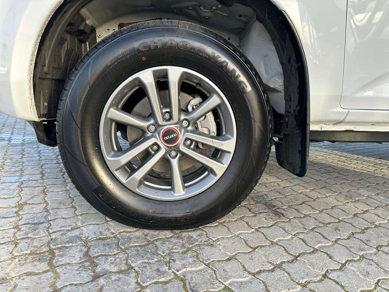 2022 Isuzu D-Max D-MAX 1.9 Ddi HR L E-CAB - Image 12