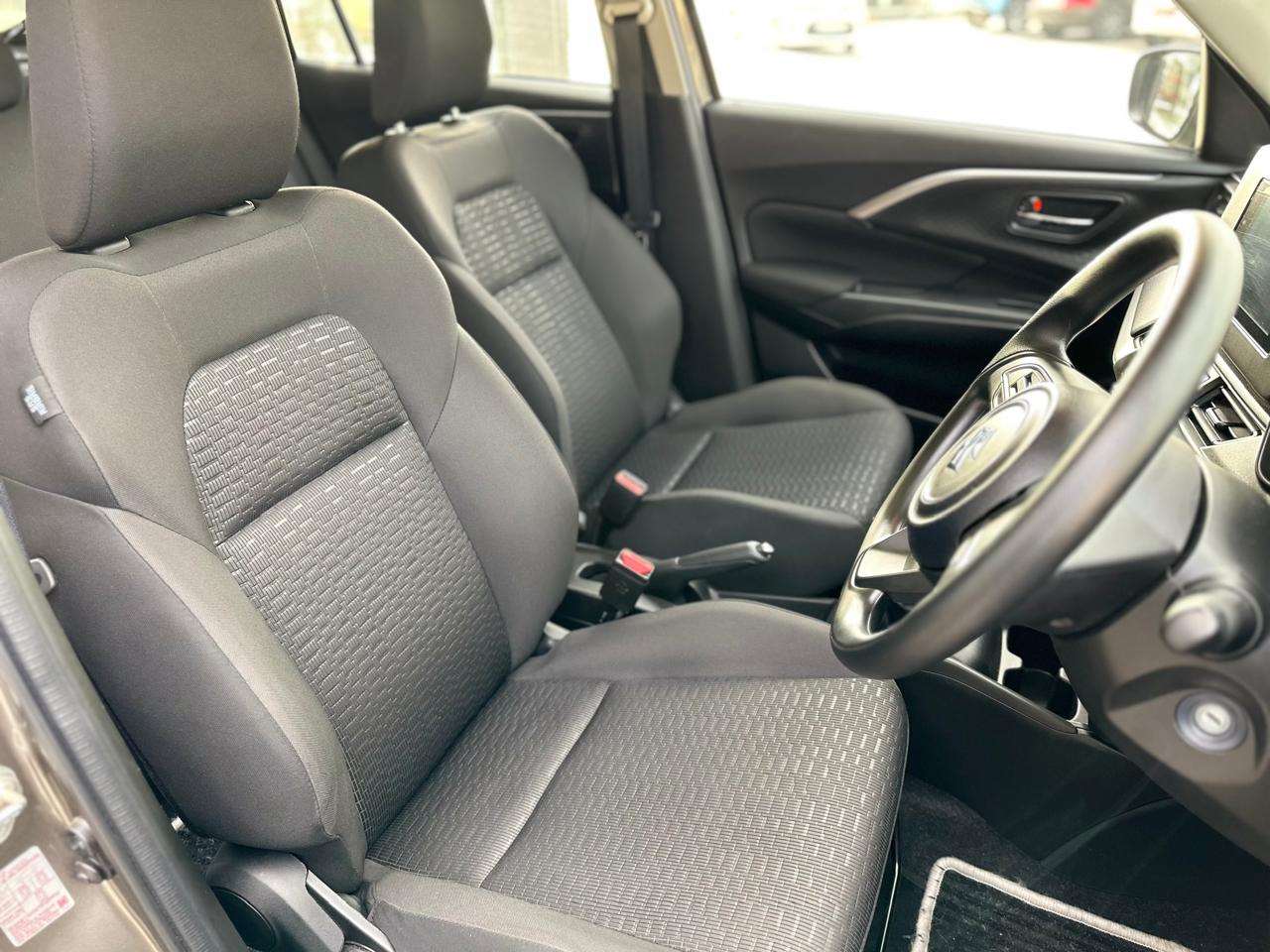 2025 Suzuki Swift 1.2 GL+ 5MT New - Image 12