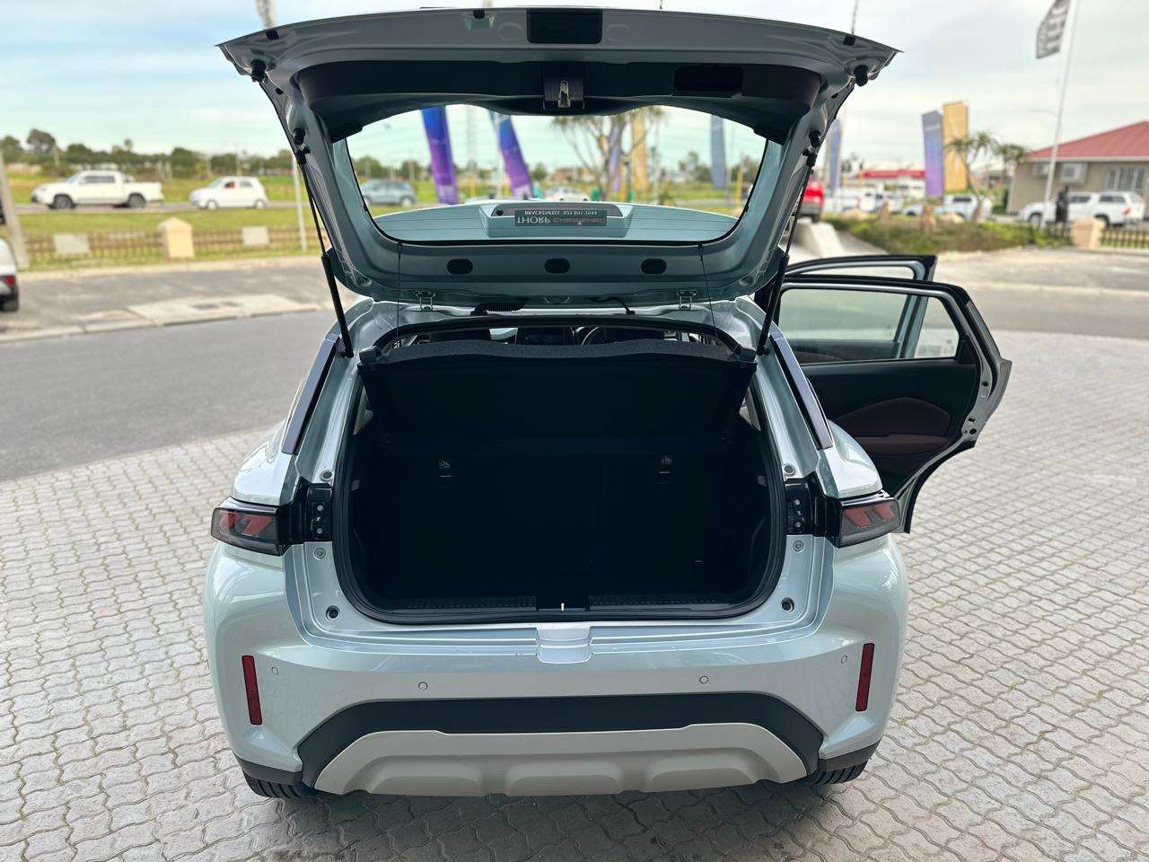 2025 Suzuki Fronx 1.5 GL 4AT - Image 10