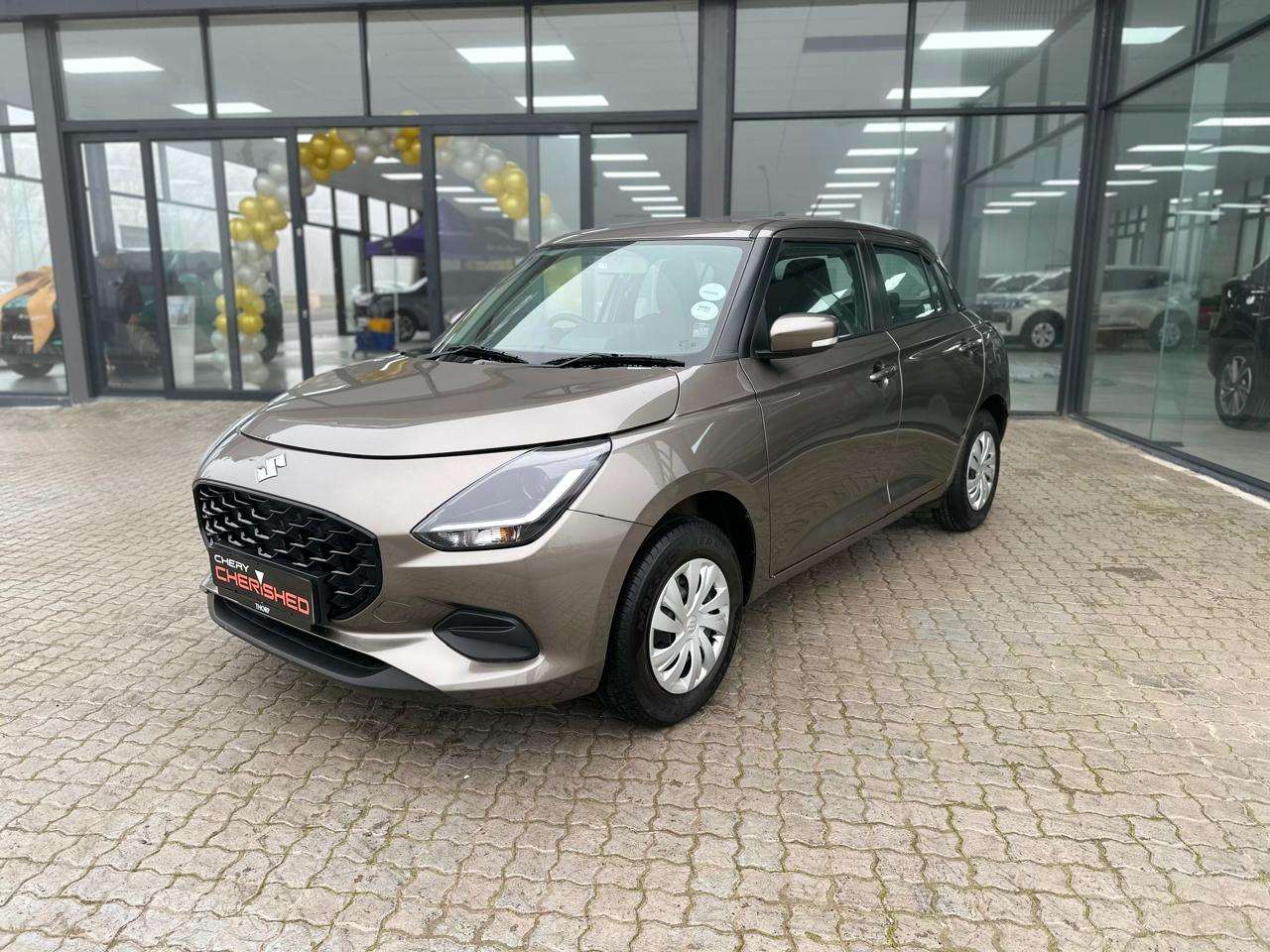 2025 Suzuki Swift 1.2 GL MT - Image 3