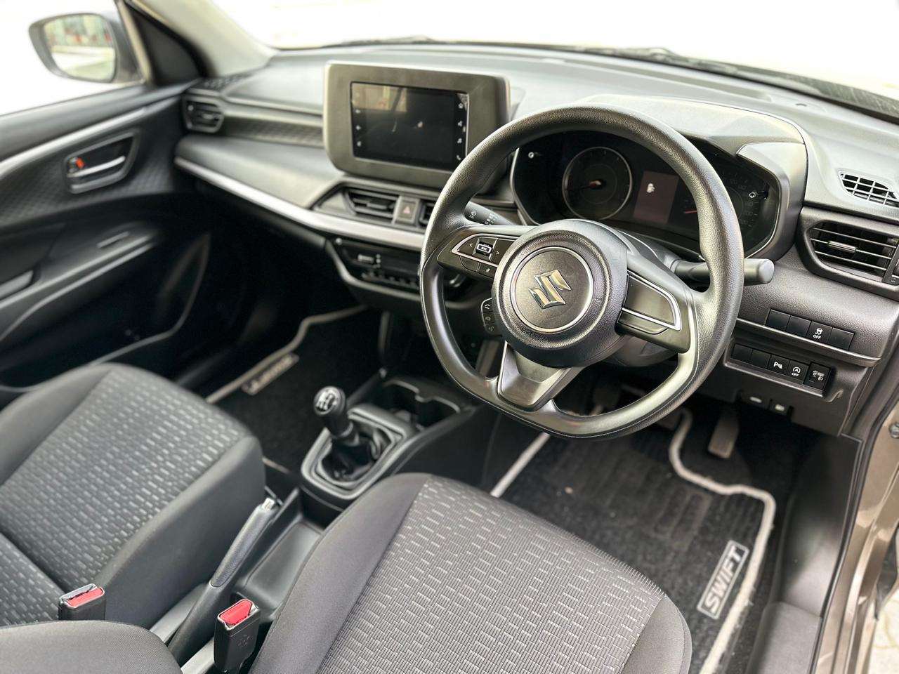 2025 Suzuki Swift 1.2 GL MT - Image 10