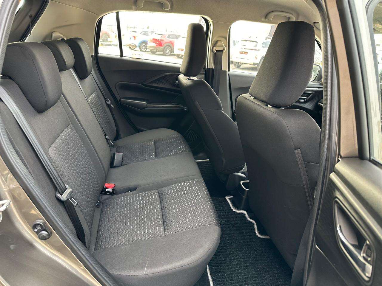 2025 Suzuki Swift 1.2 GL MT - Image 14