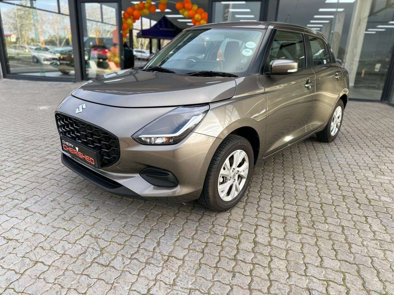 2025 Suzuki Swift 1.2 GL MT - Image 3