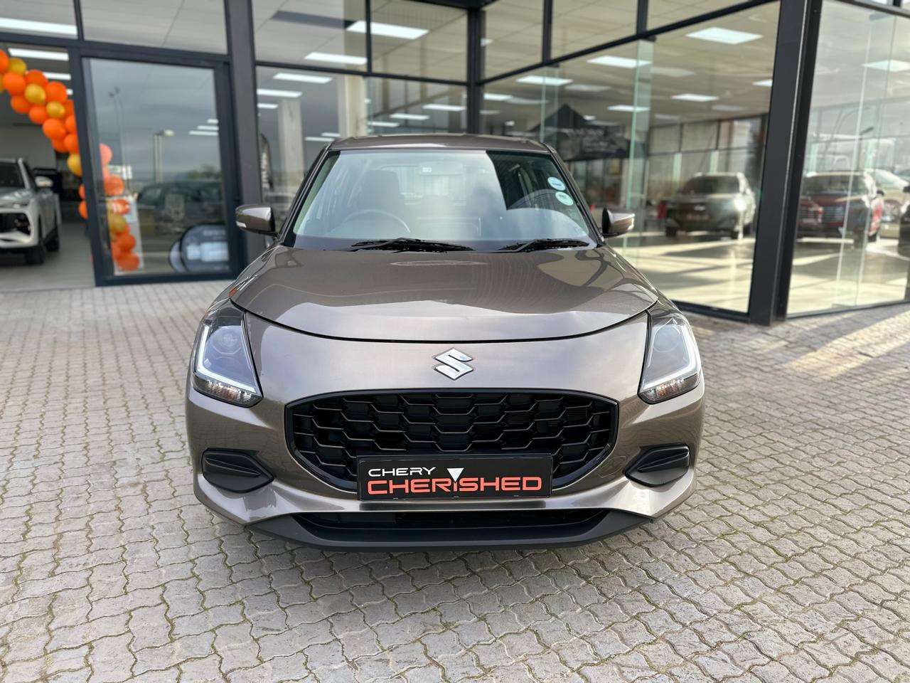 2025 Suzuki Swift 1.2 GL MT - Image 2