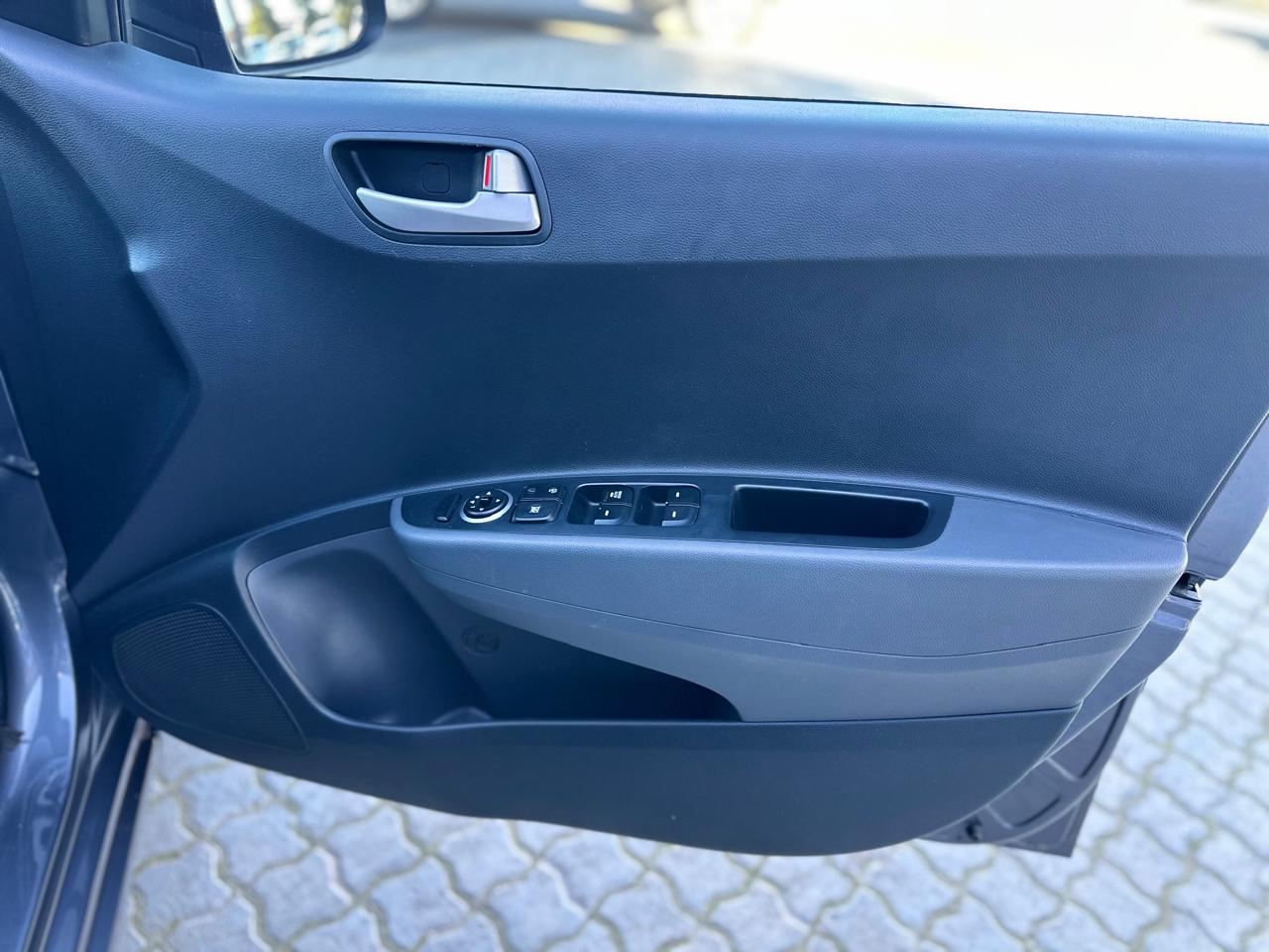 2014 Hyundai i10 Grand 1.25 Fluid - Image 9
