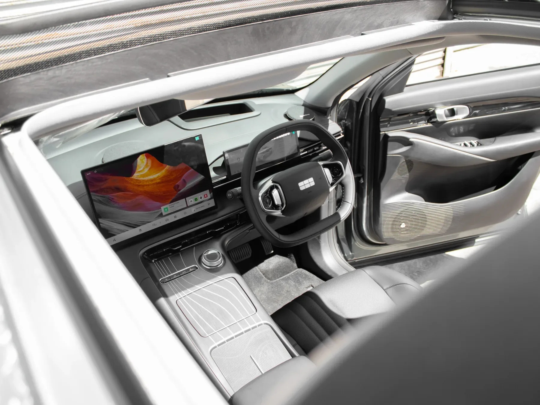 2026 Geely EM5 EM-i Aspire - Image 21