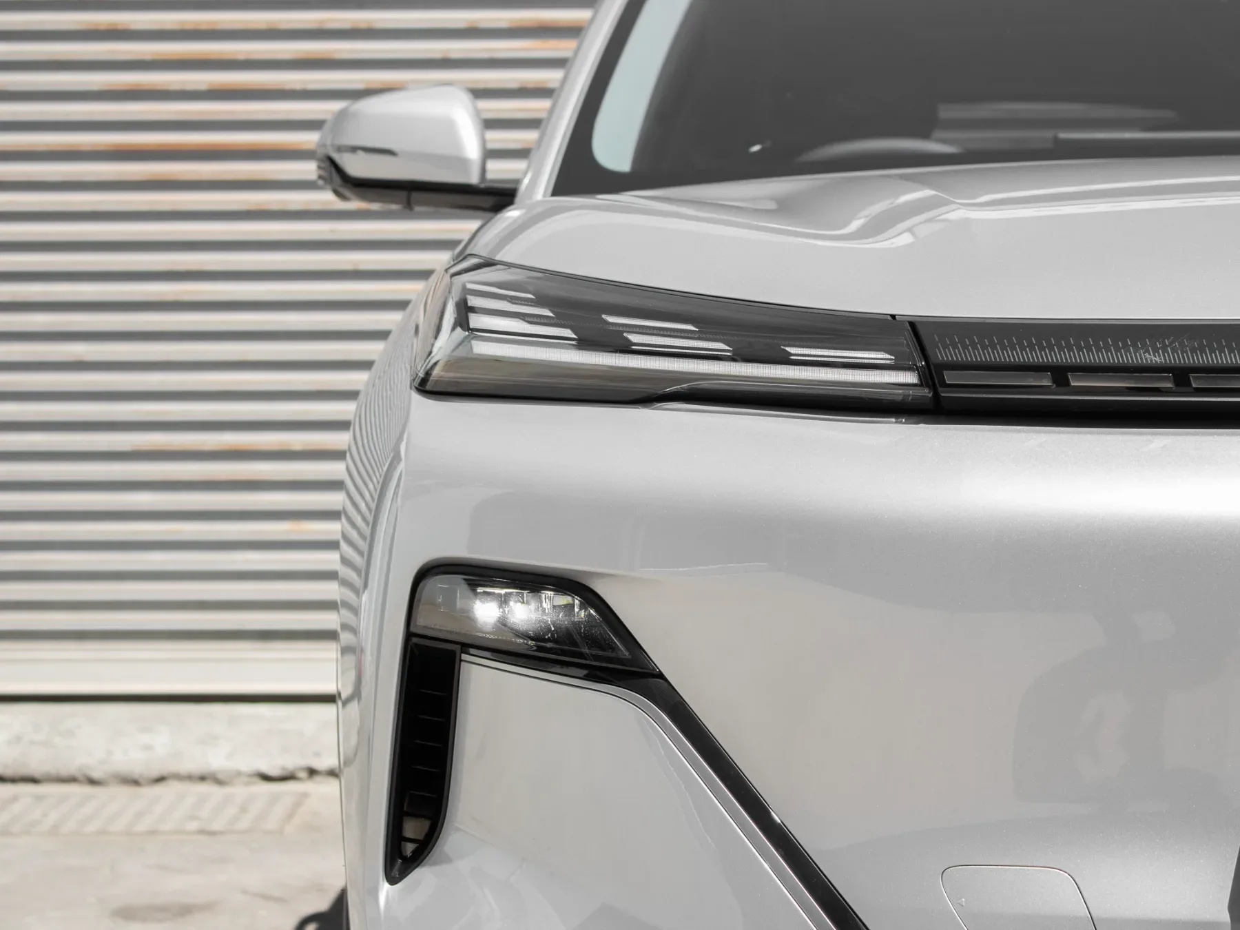 2026 Geely EM5 EM-i Aspire - Image 3