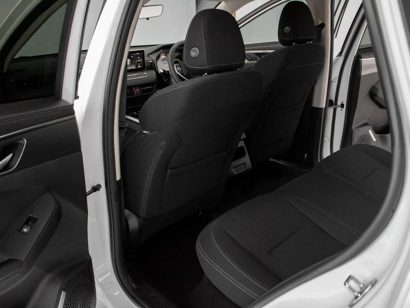 2026 Haval Jolion Pro Premium - Image 17