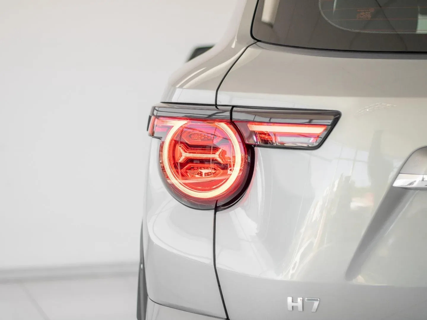 2026 Haval H7 Super Luxury 4x4 - Image 4