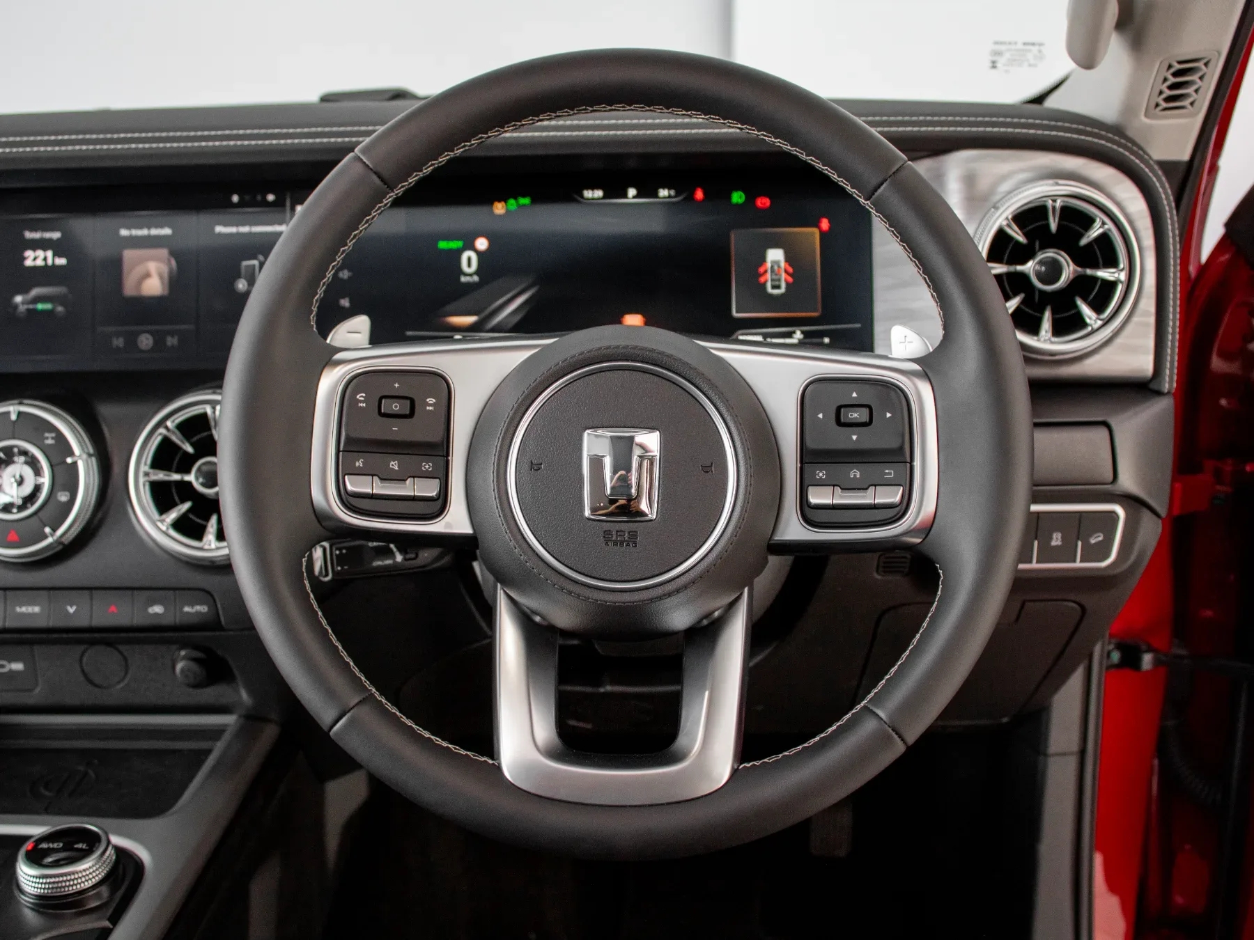 2026 GWM Tank 300 2.4T Ultra Luxury 4x4 - Image 18