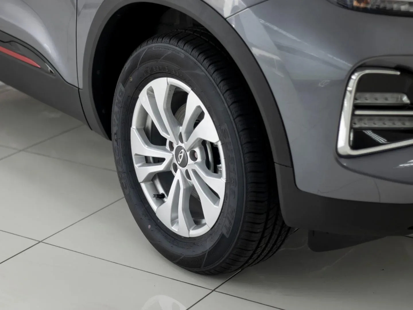 2026 Chery Tiggo 4 Pro LiT MT - Image 8