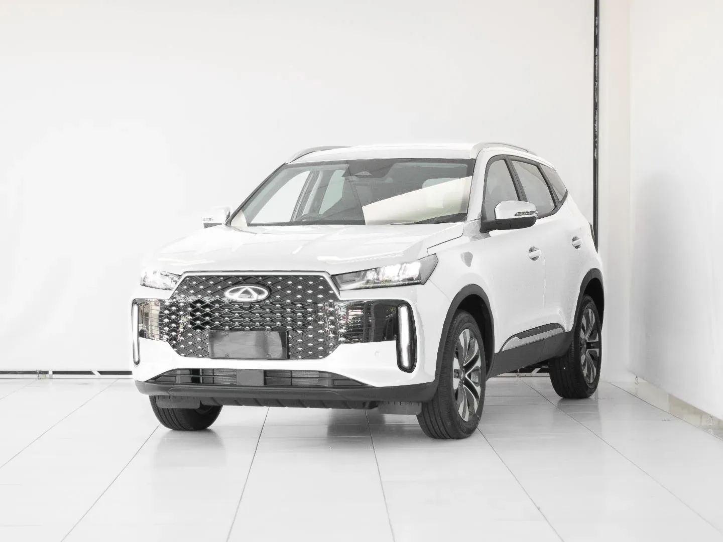 2026 Chery Tiggo Cross Elite - Image 1