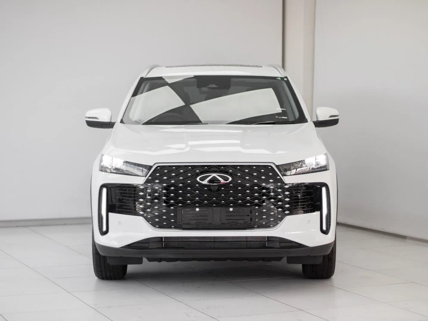2026 Chery Tiggo Cross Elite HEV - Image 2