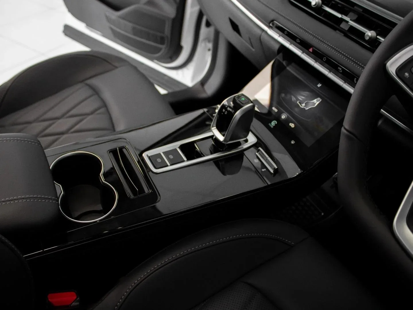 2026 Chery Tiggo 8 Pro Executive + - Image 9