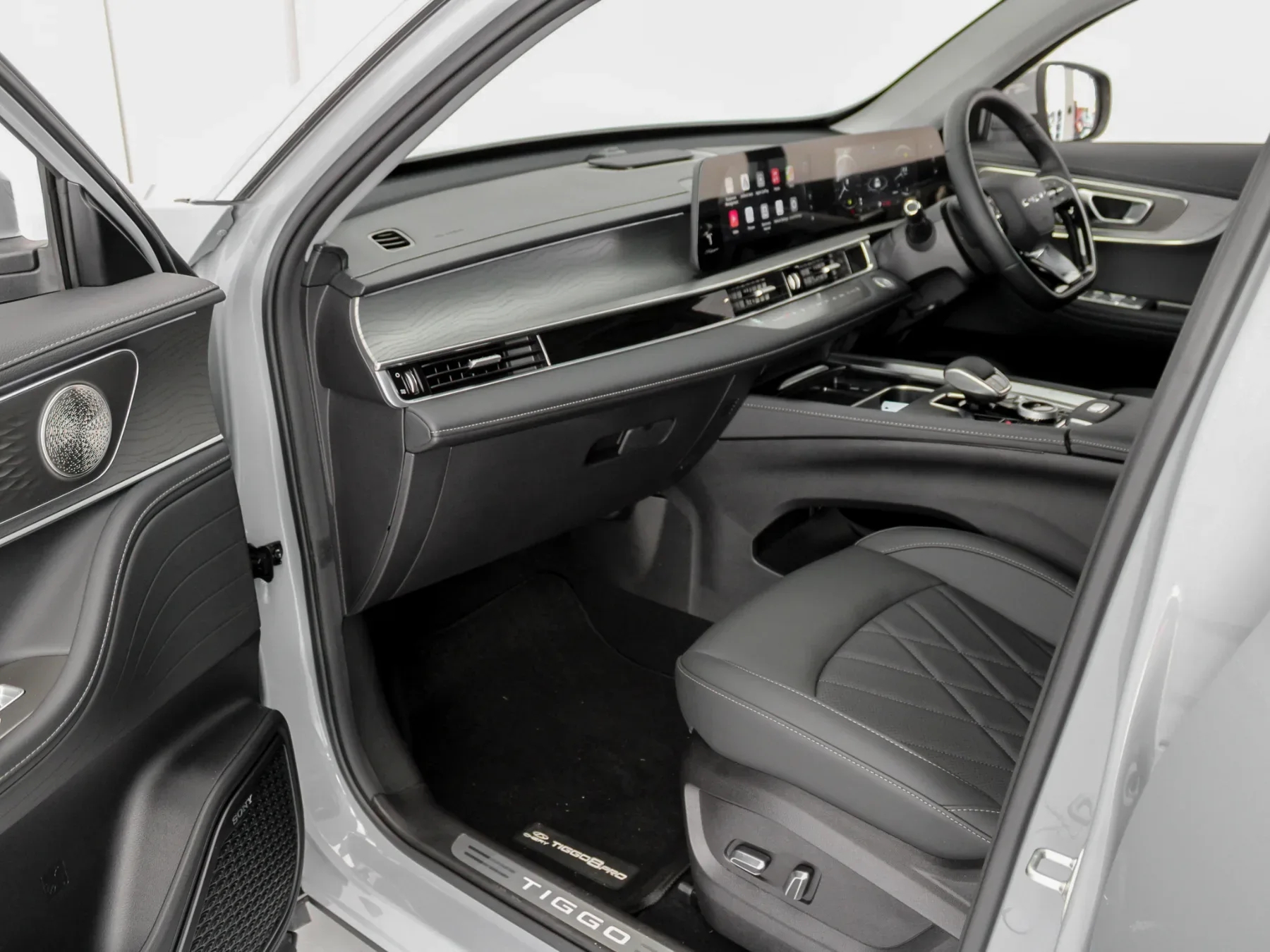 2026 Chery Tiggo 8 Pro LS - Image 10