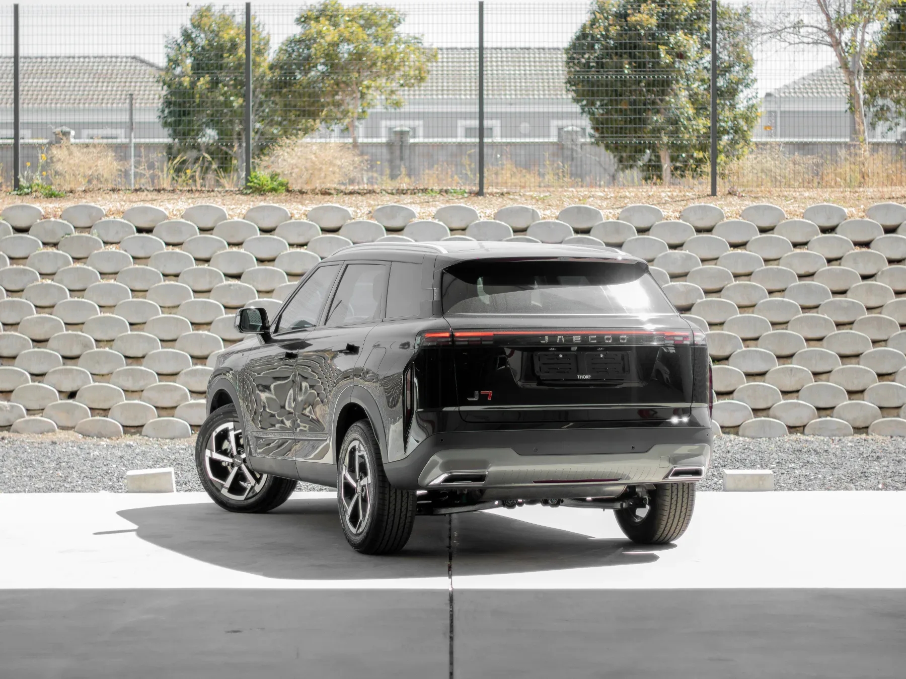 2026 JAECOO J7 Inferno AWD - Image 6